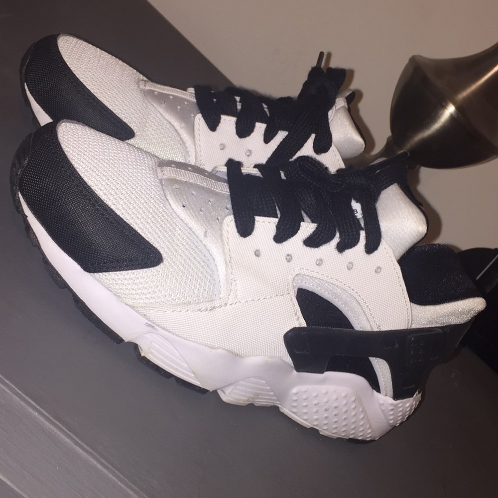 Nike huaraches